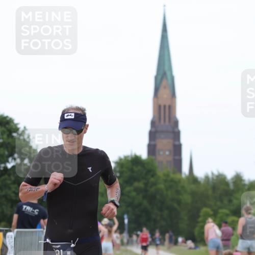 22.06.2025 - Viking Triathlon H.Heesch http://msf.ph/oto/8096570 22.06.2025 15:31:42 Laufen 331 meine-sportfotos.de