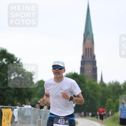 22.06.2025 - Viking Triathlon H.Heesch http://msf.ph/oto/8096695 22.06.2025 16:16:38 Laufen 263, 459 meine-sportfotos.de