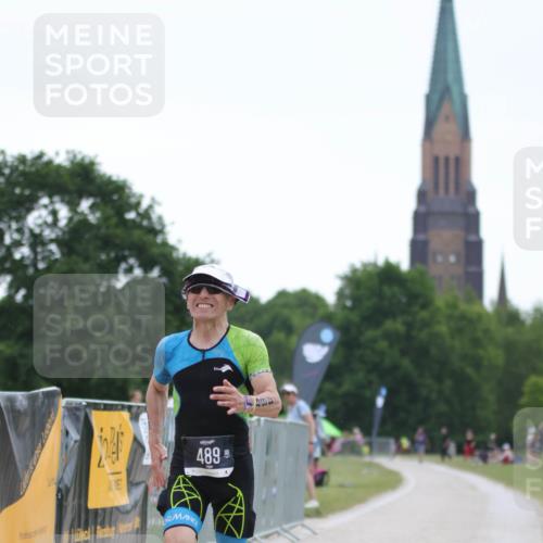 22.06.2025 - Viking Triathlon H.Heesch http://msf.ph/oto/8096808 22.06.2025 16:17:23 Laufen 489 meine-sportfotos.de