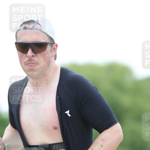 22.06.2025 - Viking Triathlon H.Heesch http://msf.ph/oto/8096823 22.06.2025 15:32:14 Laufen 297, 363, 442 meine-sportfotos.de
