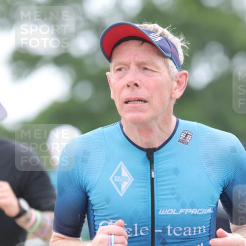 22.06.2025 - Viking Triathlon H.Heesch http://msf.ph/oto/8096831 22.06.2025 15:32:15 Laufen 297, 363, 442 meine-sportfotos.de