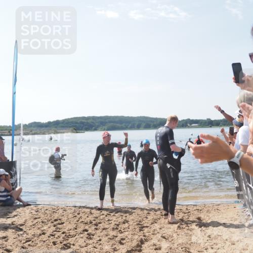 22.06.2025 - Viking Triathlon MichiJ http://msf.ph/oto/8096833 22.06.2025 10:41:57 Schwimmen 58, 159, 199, 221, 625 meine-sportfotos.de