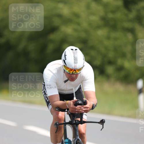 22.06.2025 - Viking Triathlon Yannick Fuchs http://msf.ph/oto/8096857 22.06.2025 11:59:25 Radfahren 2, 7, 87, 193, 196, 301, 611, 627, 661 meine-sportfotos.de