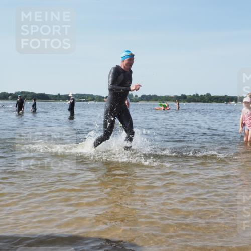 22.06.2025 - Viking Triathlon KatJ http://msf.ph/oto/8096871 22.06.2025 10:31:20 Schwimmen 3, 8, 216, 236, 311, 330, 469 meine-sportfotos.de
