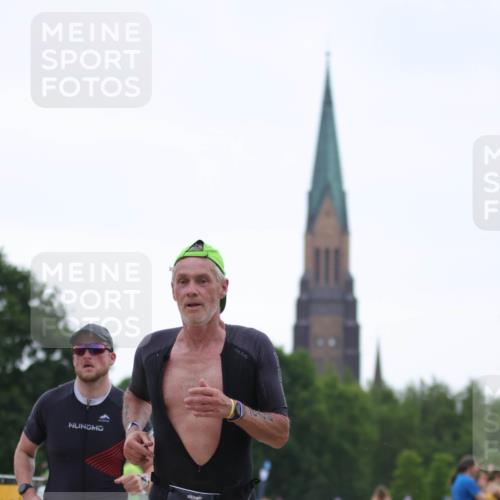 22.06.2025 - Viking Triathlon H.Heesch http://msf.ph/oto/8096913 22.06.2025 16:19:28 Laufen 191, 372 meine-sportfotos.de