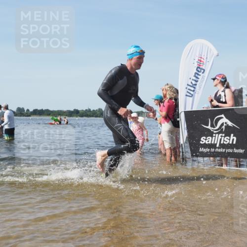 22.06.2025 - Viking Triathlon KatJ http://msf.ph/oto/8096917 22.06.2025 10:31:20 Schwimmen 3, 8, 216, 236, 311, 330, 469 meine-sportfotos.de