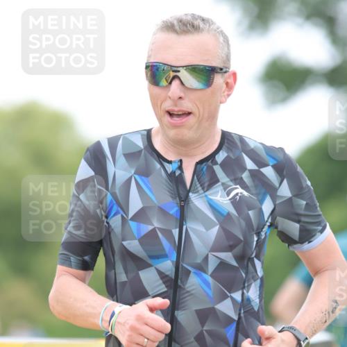 22.06.2025 - Viking Triathlon H.Heesch http://msf.ph/oto/8096934 22.06.2025 15:32:40 Laufen 469 meine-sportfotos.de