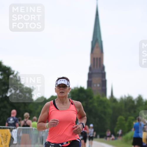 22.06.2025 - Viking Triathlon H.Heesch http://msf.ph/oto/8096962 22.06.2025 16:19:58 Laufen 89 meine-sportfotos.de