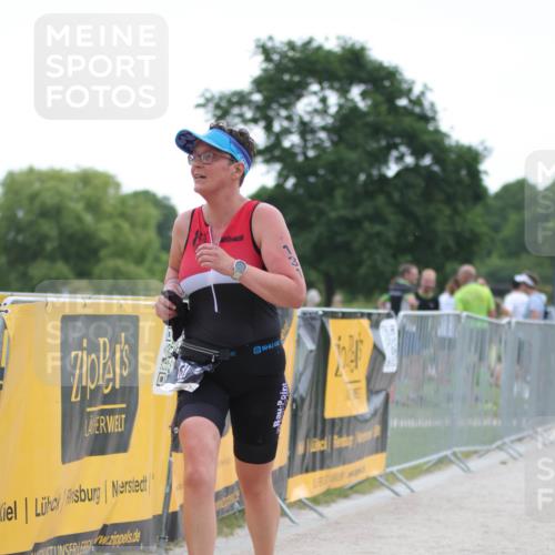 22.06.2025 - Viking Triathlon H.Heesch http://msf.ph/oto/8096975 22.06.2025 16:20:07 Laufen 74, 131 meine-sportfotos.de