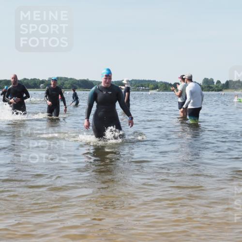 22.06.2025 - Viking Triathlon KatJ http://msf.ph/oto/8096976 22.06.2025 10:31:27 Schwimmen 3, 8, 236, 311, 340, 469, 613, 648 meine-sportfotos.de