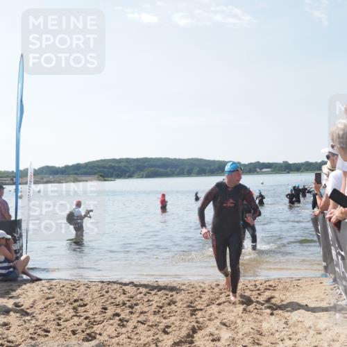 22.06.2025 - Viking Triathlon MichiJ http://msf.ph/oto/8097009 22.06.2025 10:42:08 Schwimmen 78, 159, 199, 281, 290, 460 meine-sportfotos.de