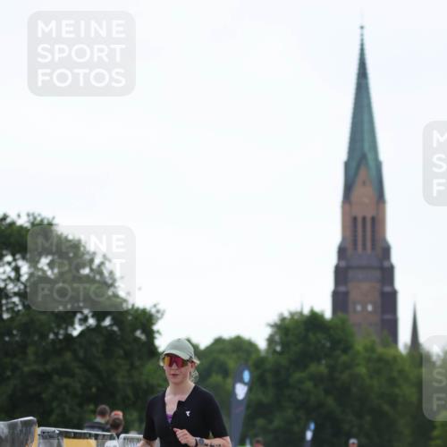 22.06.2025 - Viking Triathlon H.Heesch http://msf.ph/oto/8097033 22.06.2025 16:21:07 Laufen 143 meine-sportfotos.de