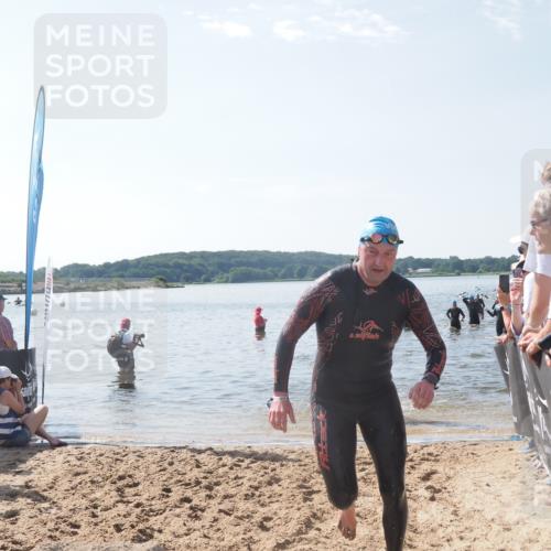 22.06.2025 - Viking Triathlon MichiJ http://msf.ph/oto/8097041 22.06.2025 10:42:09 Schwimmen 78, 159, 199, 281, 290, 460, 465 meine-sportfotos.de