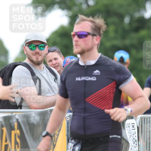 22.06.2025 - Viking Triathlon H.Heesch http://msf.ph/oto/8097078 22.06.2025 15:33:12 Laufen 191, 459 meine-sportfotos.de