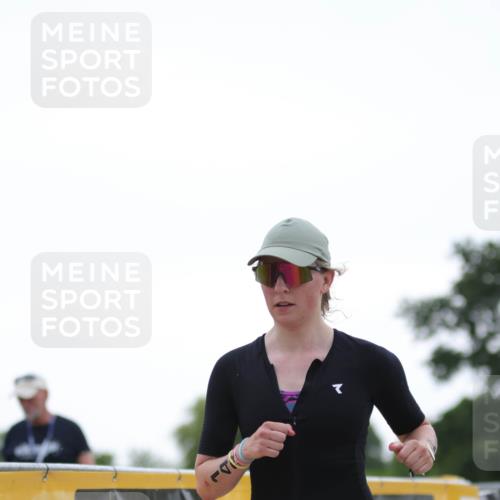 22.06.2025 - Viking Triathlon H.Heesch http://msf.ph/oto/8097081 22.06.2025 16:21:10 Laufen 143 meine-sportfotos.de