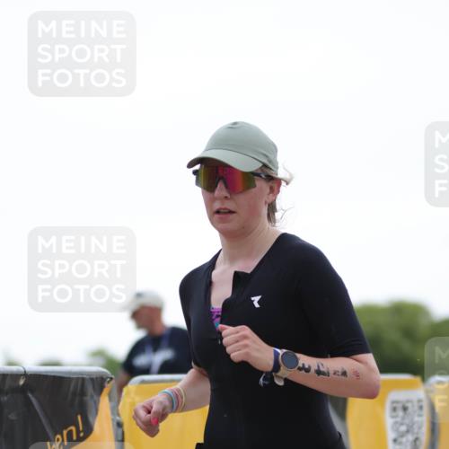 22.06.2025 - Viking Triathlon H.Heesch http://msf.ph/oto/8097100 22.06.2025 16:21:10 Laufen 143 meine-sportfotos.de