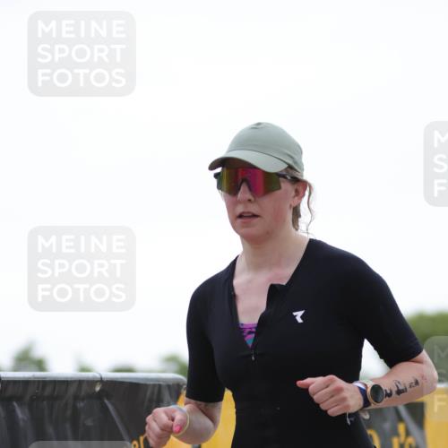 22.06.2025 - Viking Triathlon H.Heesch http://msf.ph/oto/8097105 22.06.2025 16:21:10 Laufen 143 meine-sportfotos.de