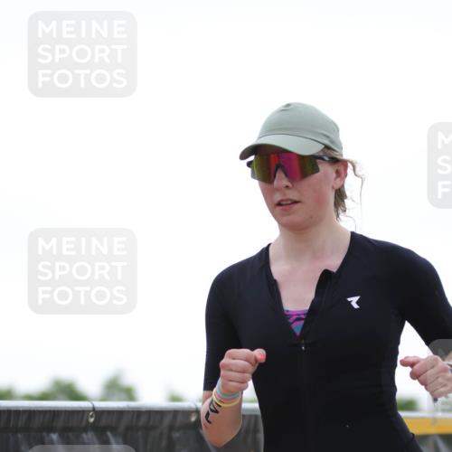 22.06.2025 - Viking Triathlon H.Heesch http://msf.ph/oto/8097110 22.06.2025 16:21:10 Laufen 143 meine-sportfotos.de