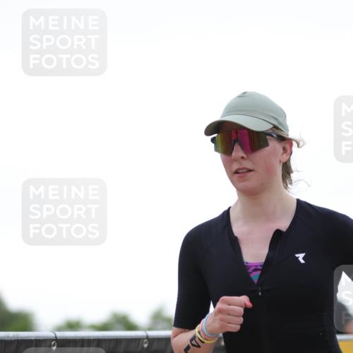 22.06.2025 - Viking Triathlon H.Heesch http://msf.ph/oto/8097118 22.06.2025 16:21:10 Laufen 143 meine-sportfotos.de