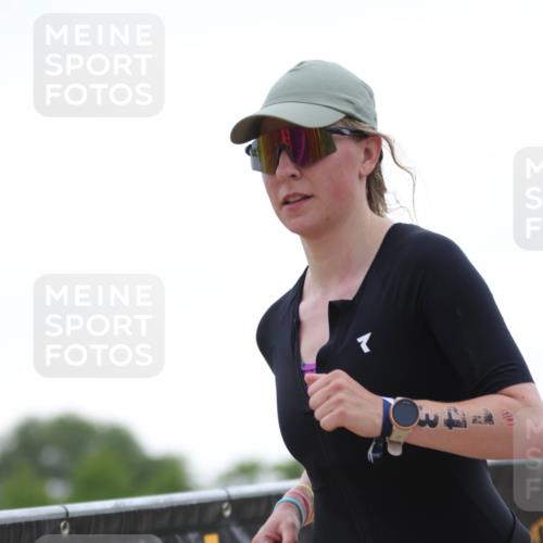 22.06.2025 - Viking Triathlon H.Heesch http://msf.ph/oto/8097136 22.06.2025 16:21:11 Laufen 143 meine-sportfotos.de