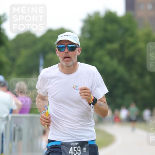 22.06.2025 - Viking Triathlon H.Heesch http://msf.ph/oto/8097139 22.06.2025 15:33:16 Laufen 191, 459 meine-sportfotos.de