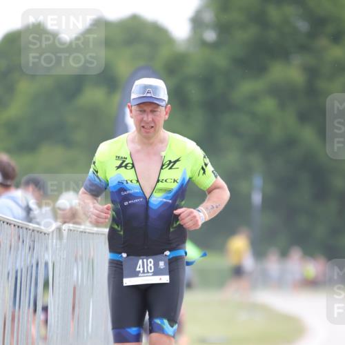 22.06.2025 - Viking Triathlon H.Heesch http://msf.ph/oto/8097143 22.06.2025 16:21:24 Laufen  meine-sportfotos.de