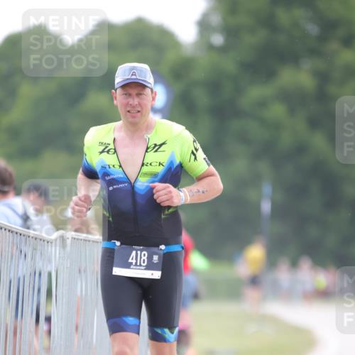 22.06.2025 - Viking Triathlon H.Heesch http://msf.ph/oto/8097159 22.06.2025 16:21:24 Laufen  meine-sportfotos.de