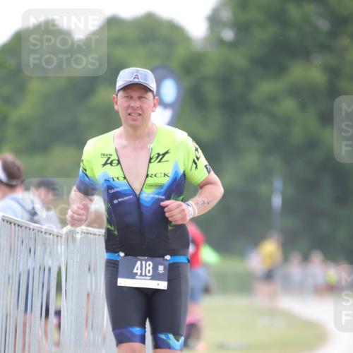 22.06.2025 - Viking Triathlon H.Heesch http://msf.ph/oto/8097171 22.06.2025 16:21:24 Laufen  meine-sportfotos.de