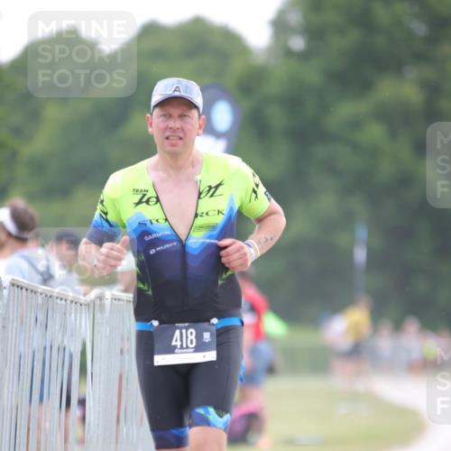 22.06.2025 - Viking Triathlon H.Heesch http://msf.ph/oto/8097182 22.06.2025 16:21:24 Laufen  meine-sportfotos.de