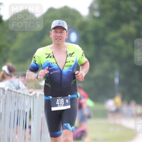 22.06.2025 - Viking Triathlon H.Heesch http://msf.ph/oto/8097190 22.06.2025 16:21:24 Laufen  meine-sportfotos.de