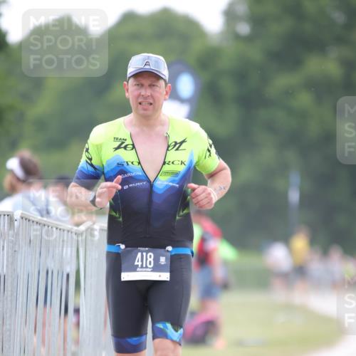 22.06.2025 - Viking Triathlon H.Heesch http://msf.ph/oto/8097201 22.06.2025 16:21:24 Laufen  meine-sportfotos.de