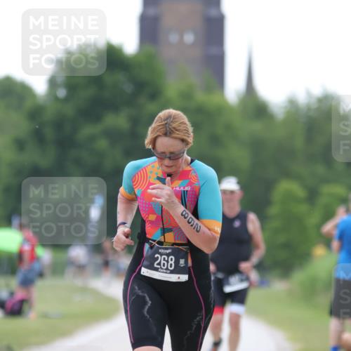 22.06.2025 - Viking Triathlon H.Heesch http://msf.ph/oto/8097244 22.06.2025 16:21:36 Laufen 268, 418, 447 meine-sportfotos.de