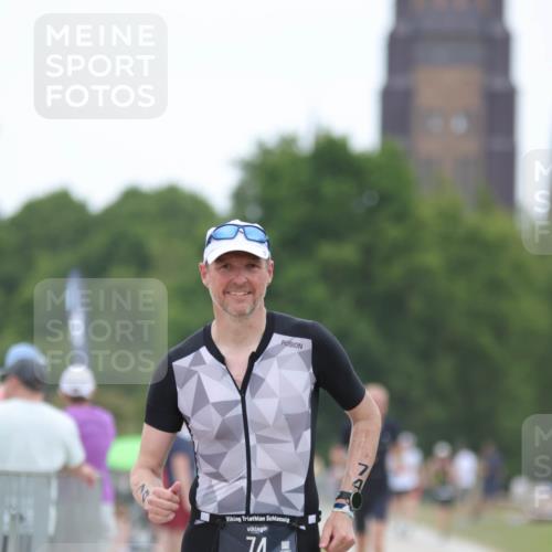 22.06.2025 - Viking Triathlon H.Heesch http://msf.ph/oto/8097249 22.06.2025 15:34:06 Laufen 74, 232, 305 meine-sportfotos.de