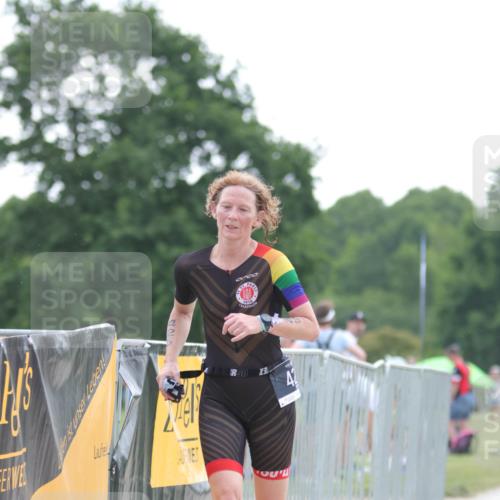 22.06.2025 - Viking Triathlon H.Heesch http://msf.ph/oto/8097418 22.06.2025 16:22:13 Laufen 425, 531 meine-sportfotos.de