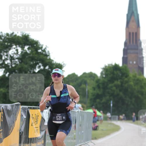 22.06.2025 - Viking Triathlon H.Heesch http://msf.ph/oto/8097487 22.06.2025 16:22:18 Laufen 425, 531 meine-sportfotos.de