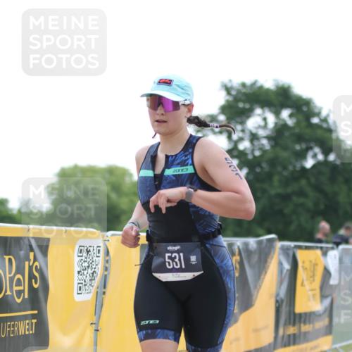 22.06.2025 - Viking Triathlon H.Heesch http://msf.ph/oto/8097528 22.06.2025 16:22:19 Laufen 425, 531 meine-sportfotos.de