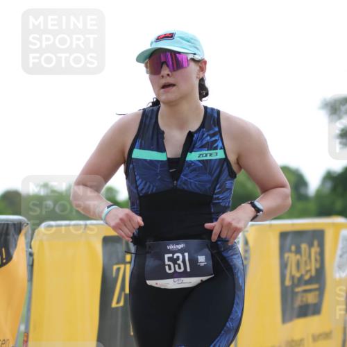 22.06.2025 - Viking Triathlon H.Heesch http://msf.ph/oto/8097546 22.06.2025 16:22:20 Laufen 425, 531 meine-sportfotos.de