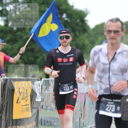 22.06.2025 - Viking Triathlon H.Heesch http://msf.ph/oto/8097561 22.06.2025 15:35:03 Laufen 133, 273, 324 meine-sportfotos.de