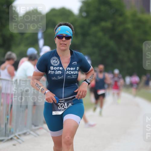 22.06.2025 - Viking Triathlon H.Heesch http://msf.ph/oto/8097598 22.06.2025 15:35:04 Laufen 133, 273, 324 meine-sportfotos.de