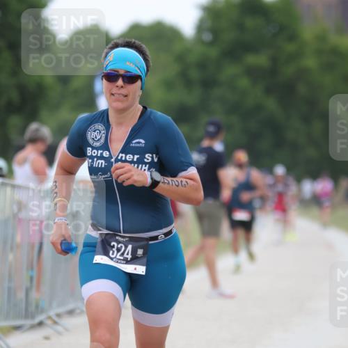 22.06.2025 - Viking Triathlon H.Heesch http://msf.ph/oto/8097618 22.06.2025 15:35:05 Laufen 133, 273, 324 meine-sportfotos.de