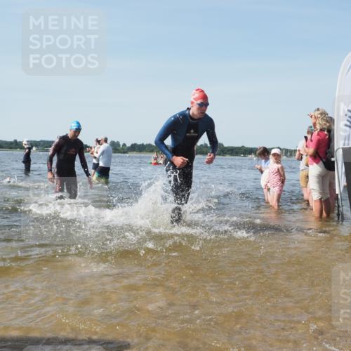 22.06.2025 - Viking Triathlon KatJ http://msf.ph/oto/8097621 22.06.2025 10:31:42 Schwimmen 98, 99, 124, 125, 137, 158, 189, 224, 340, 350, 507, 555, 613, 648 meine-sportfotos.de