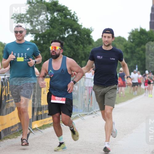 22.06.2025 - Viking Triathlon H.Heesch http://msf.ph/oto/8097649 22.06.2025 15:35:14 Laufen 609 meine-sportfotos.de