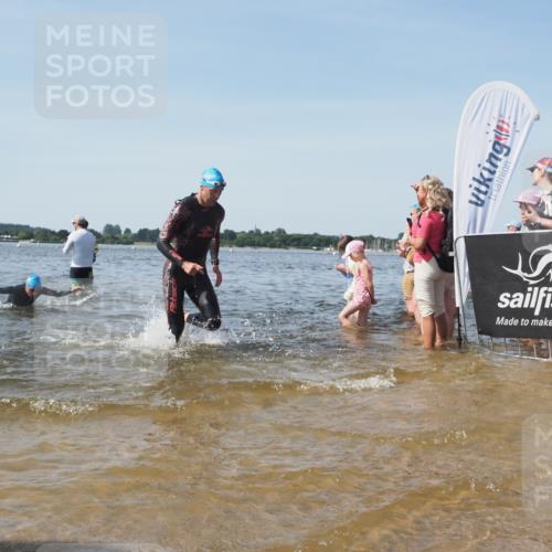 22.06.2025 - Viking Triathlon KatJ http://msf.ph/oto/8097697 22.06.2025 10:31:44 Schwimmen 87, 98, 99, 124, 125, 137, 158, 189, 224, 340, 350, 435, 507, 555, 613, 648, 658 meine-sportfotos.de