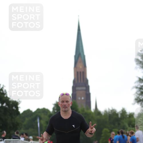 22.06.2025 - Viking Triathlon H.Heesch http://msf.ph/oto/8097698 22.06.2025 16:25:03 Laufen 439 meine-sportfotos.de
