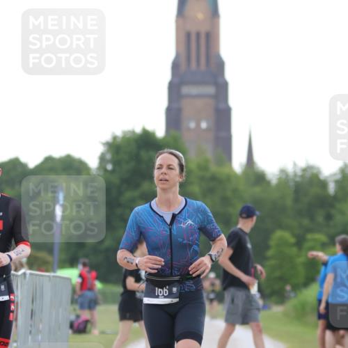 22.06.2025 - Viking Triathlon H.Heesch http://msf.ph/oto/8097725 22.06.2025 16:25:22 Laufen 133, 166 meine-sportfotos.de