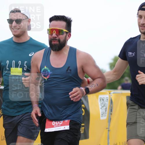 22.06.2025 - Viking Triathlon H.Heesch http://msf.ph/oto/8097768 22.06.2025 15:35:15 Laufen 609 meine-sportfotos.de