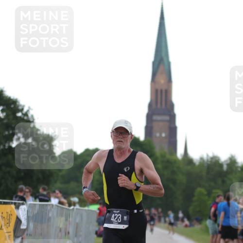 22.06.2025 - Viking Triathlon H.Heesch http://msf.ph/oto/8097783 22.06.2025 16:25:52 Laufen 423 meine-sportfotos.de