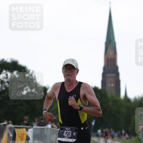 22.06.2025 - Viking Triathlon H.Heesch http://msf.ph/oto/8097807 22.06.2025 16:25:53 Laufen 423 meine-sportfotos.de