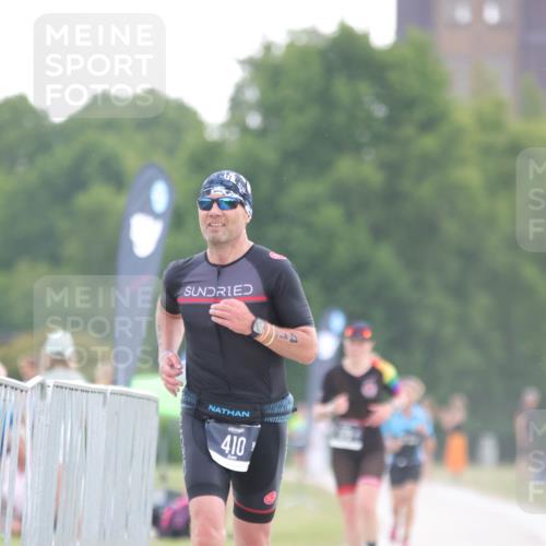 22.06.2025 - Viking Triathlon H.Heesch http://msf.ph/oto/8097814 22.06.2025 16:26:13 Laufen 410 meine-sportfotos.de