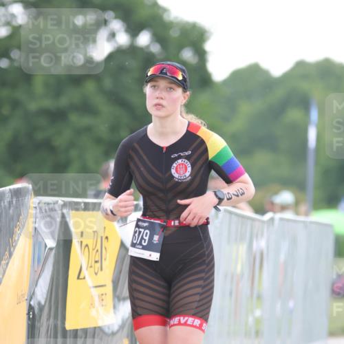22.06.2025 - Viking Triathlon H.Heesch http://msf.ph/oto/8097847 22.06.2025 16:26:22 Laufen 379 meine-sportfotos.de